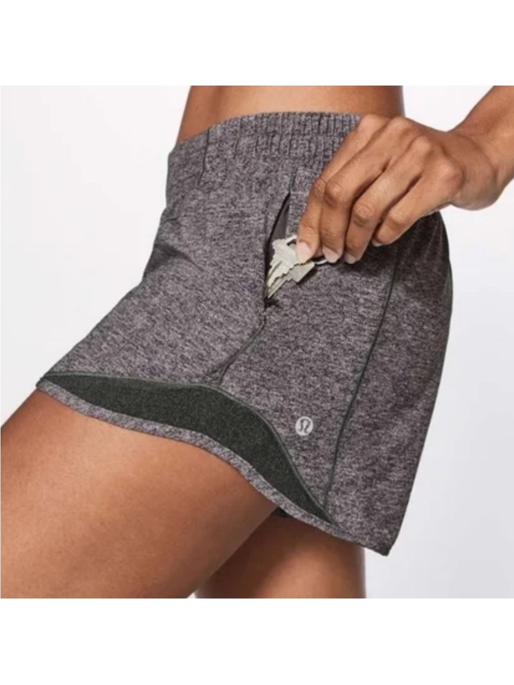 Lululemon Hotty Hot Shorts in Heather Lux Multi Heathered Black Size 4 - Picture 2 of 12
